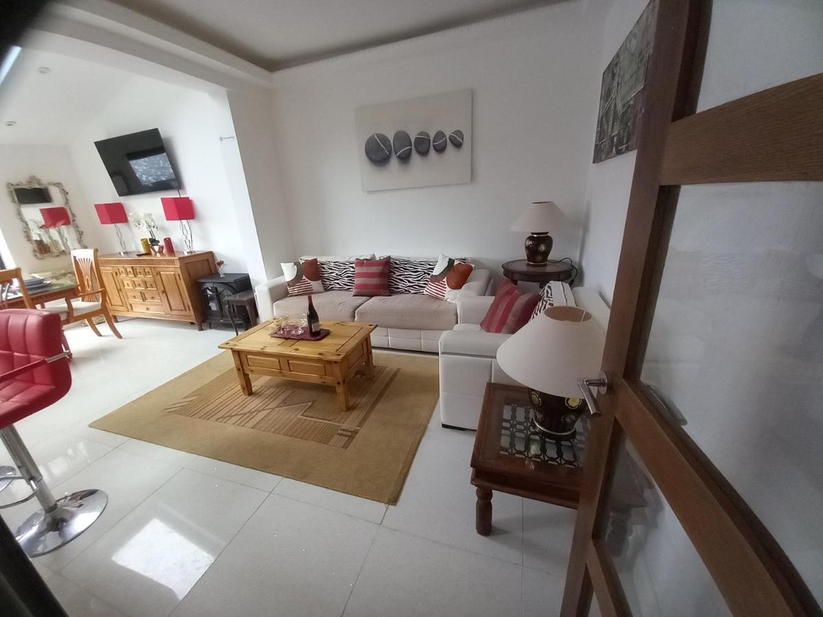 Luxury Holiday Home, Near Beach Саутенд-он-Си Экстерьер фото